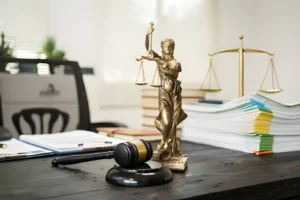 Top Qualities to Look for in the Best Supreme Court Lawyer